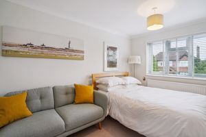 Photo 7- click for photo gallery